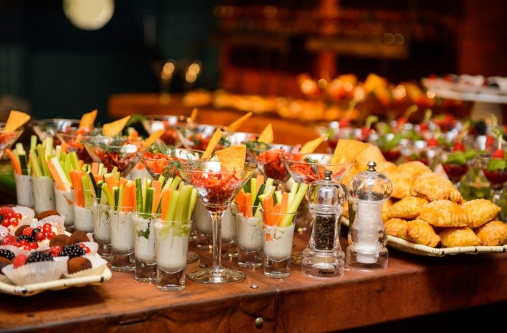 кейтеринг бокс для корпоративного свята кейтеринг бокс для корпоративного свята